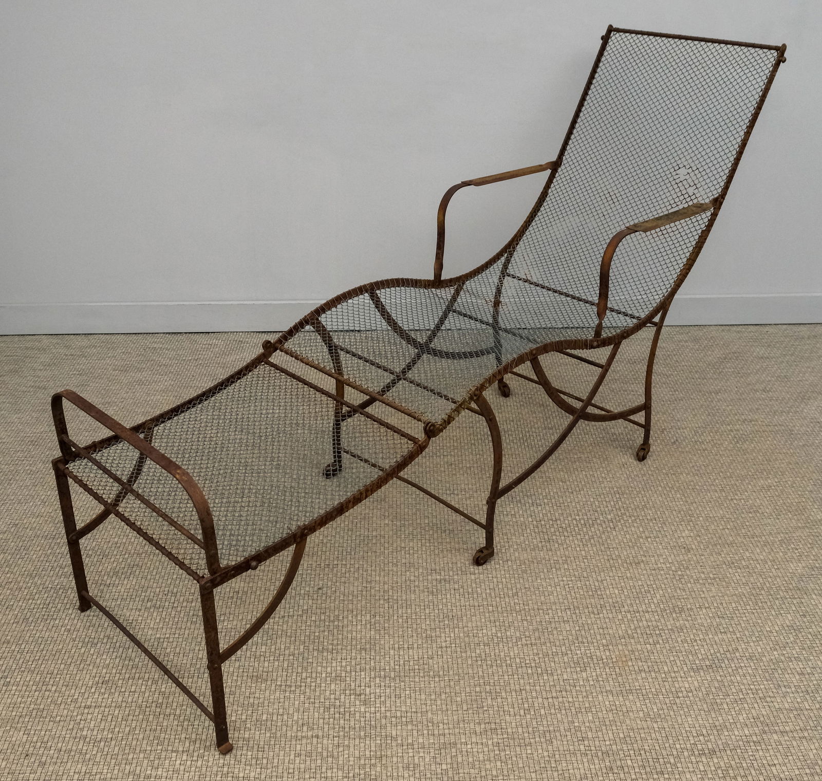 Vintage Wrought Iron Chaise Lounge (1 of 6)