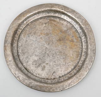 Liberty & Co. Tudric Pewter Dish: Antique Liberty & Co. Arts & Craft Tudric pewter dish with hand-hammered surface, 6" diameter.