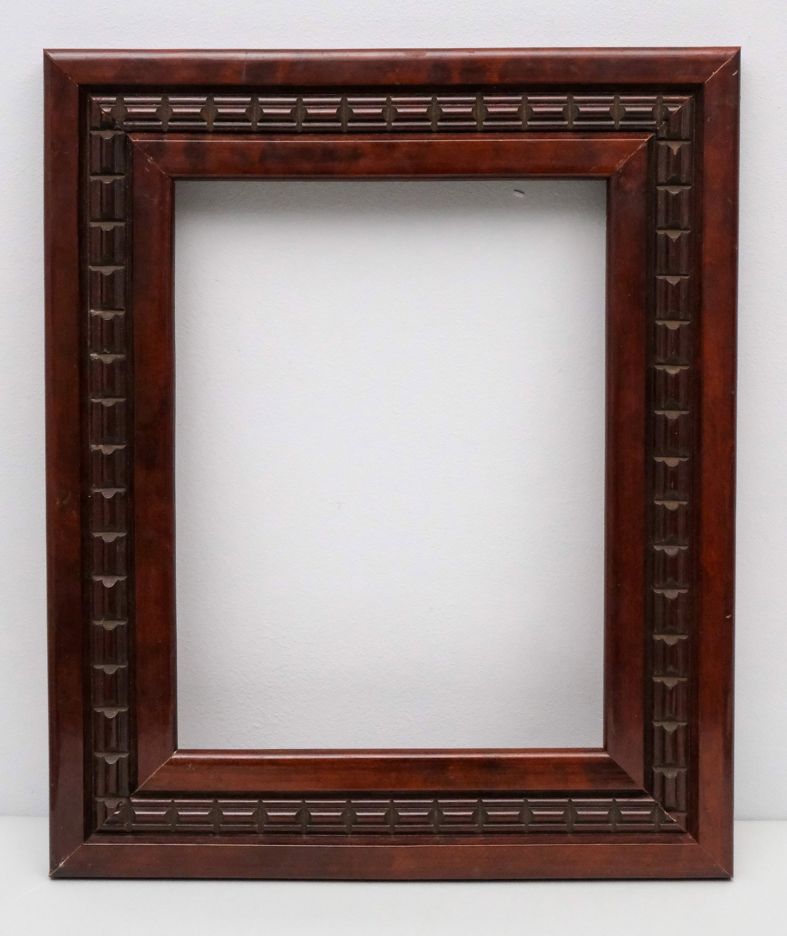 American Mahogany Frame 10" x 13": American, ca. 1880. Overall 15 1/4" x 18 1/2", rabbet 10" x 13", molding 3".