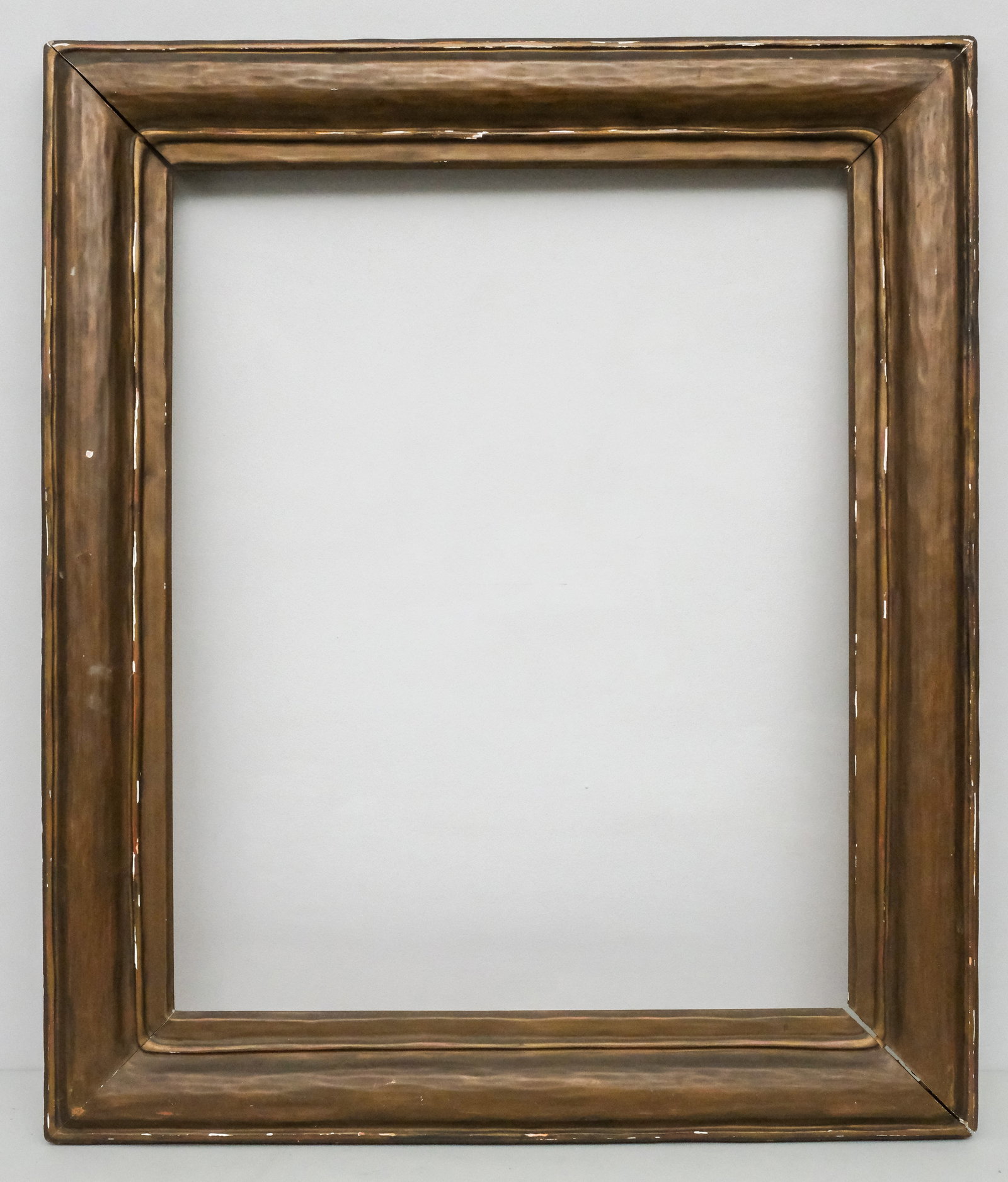 American Arts & Crafts Gilt Frame 24 1/2 x 30 1/2: American, ca. 1930. Overall 32 1/2" x 38 1/2", rabbet 24 1/2" x 30 1/2", molding 4 1/4".