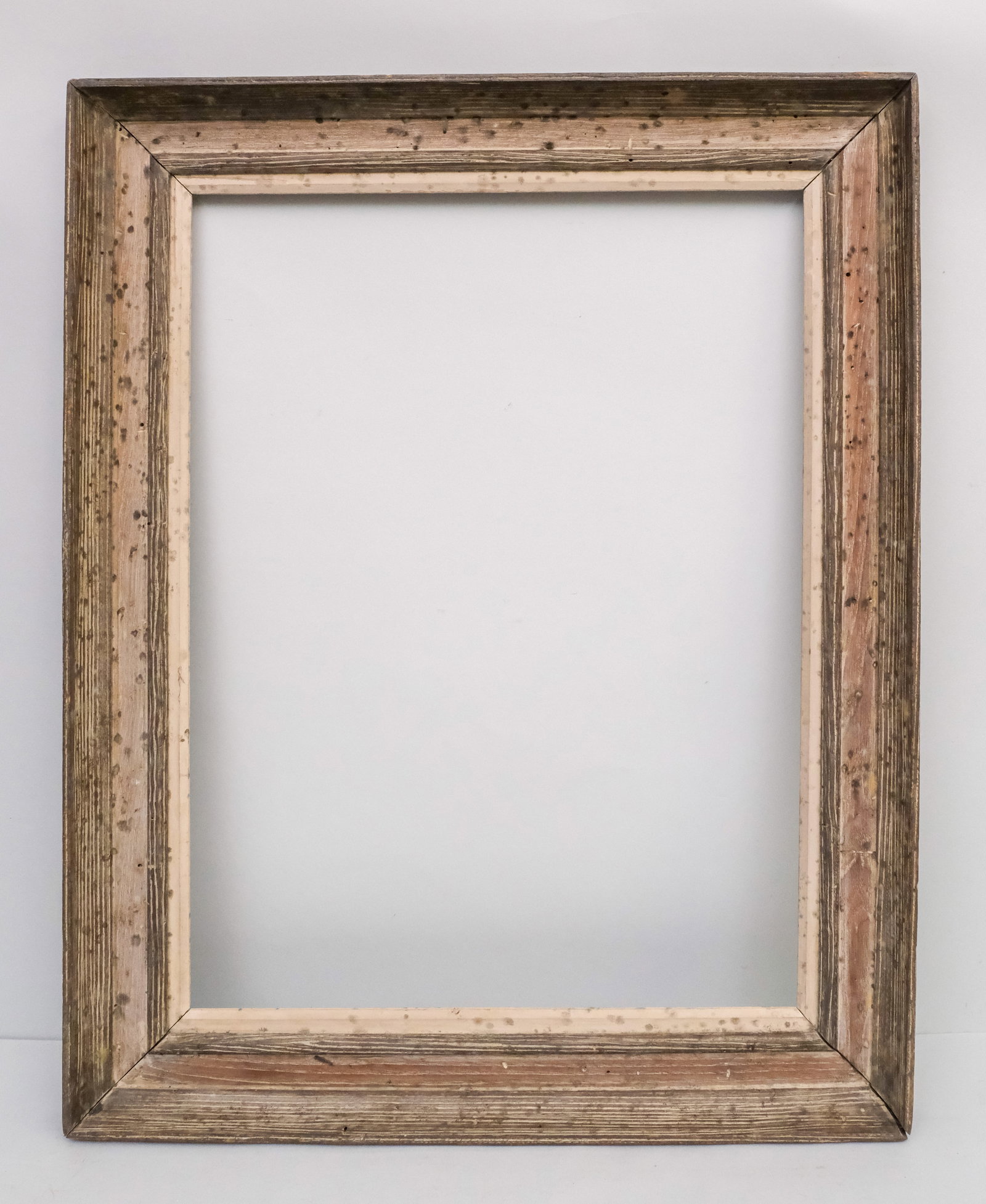 American Modernist Frame 18" x 24": American, ca. 1940, likely by Heydenryk. Overall 23 3/4" x 29 1/2", rabbet 18" x 24", molding 3".