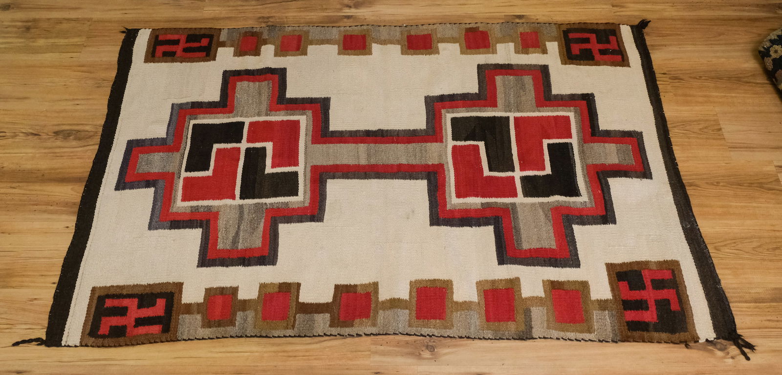 Vintage Navajo Rug or Weaving 42" x 72" (1 of 5)