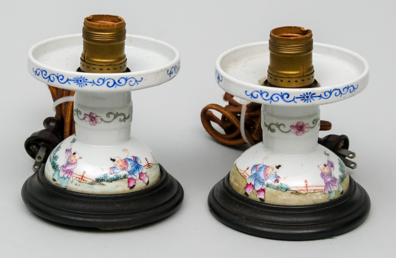 Pair of Chinese Porcelain Lamps: Pair of antique Chinese, porcelain lamps, mounted on turned wooden base, 6" H x 5" diameter.