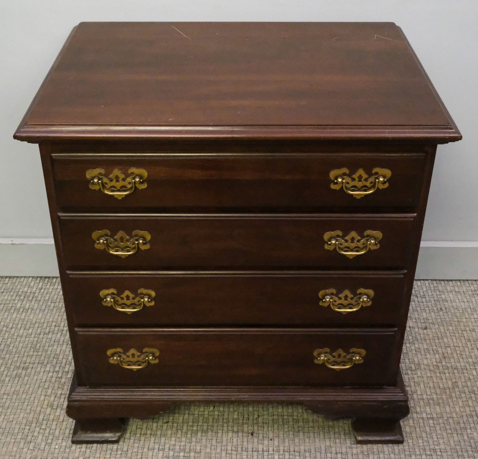 Chippendale Chest of Drawers (1 of 7)