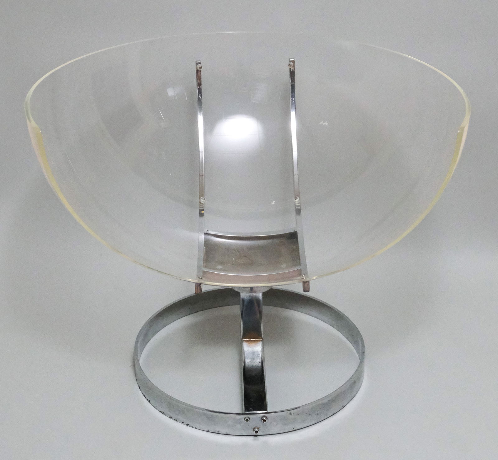 Mid-Century Lucite Bubble Chair (1 of 7)