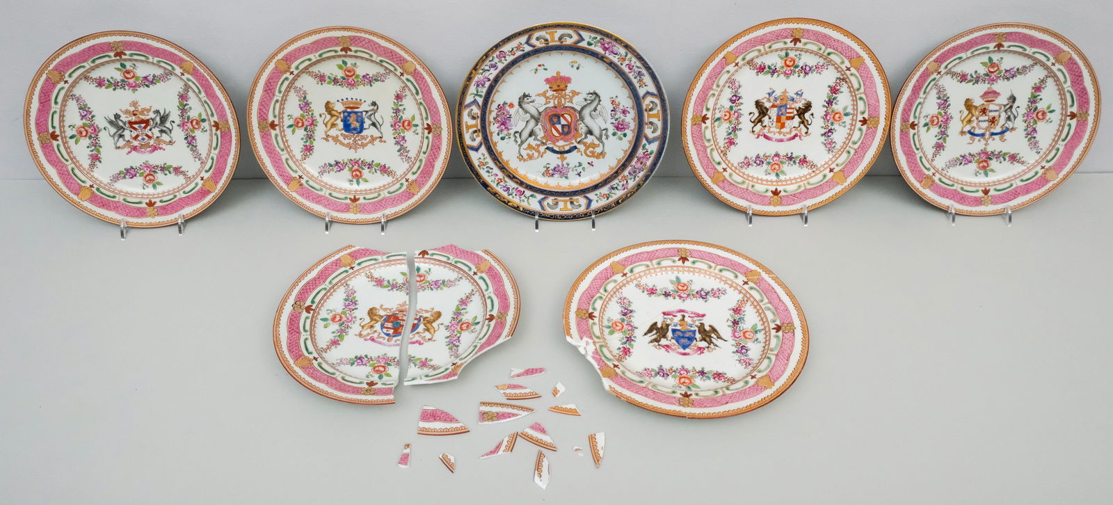 Five Samson Porcelain Chinese Export Style Plates (1 of 16)