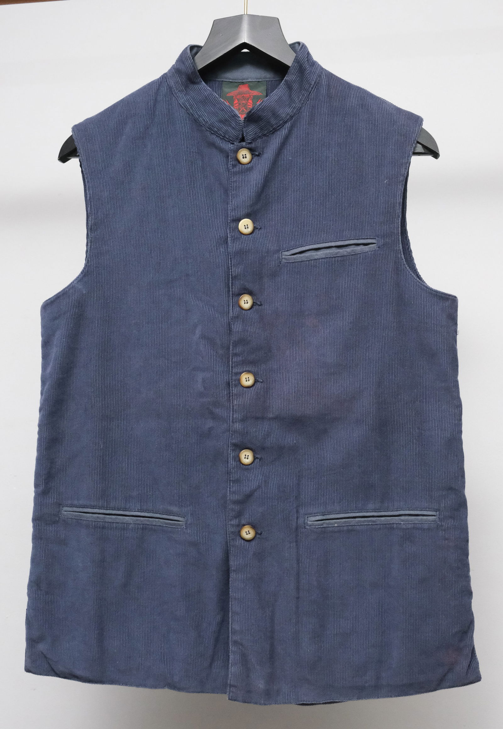 Designer Cashmere Suit with 2 Jackets and a Vest (1 of 7)