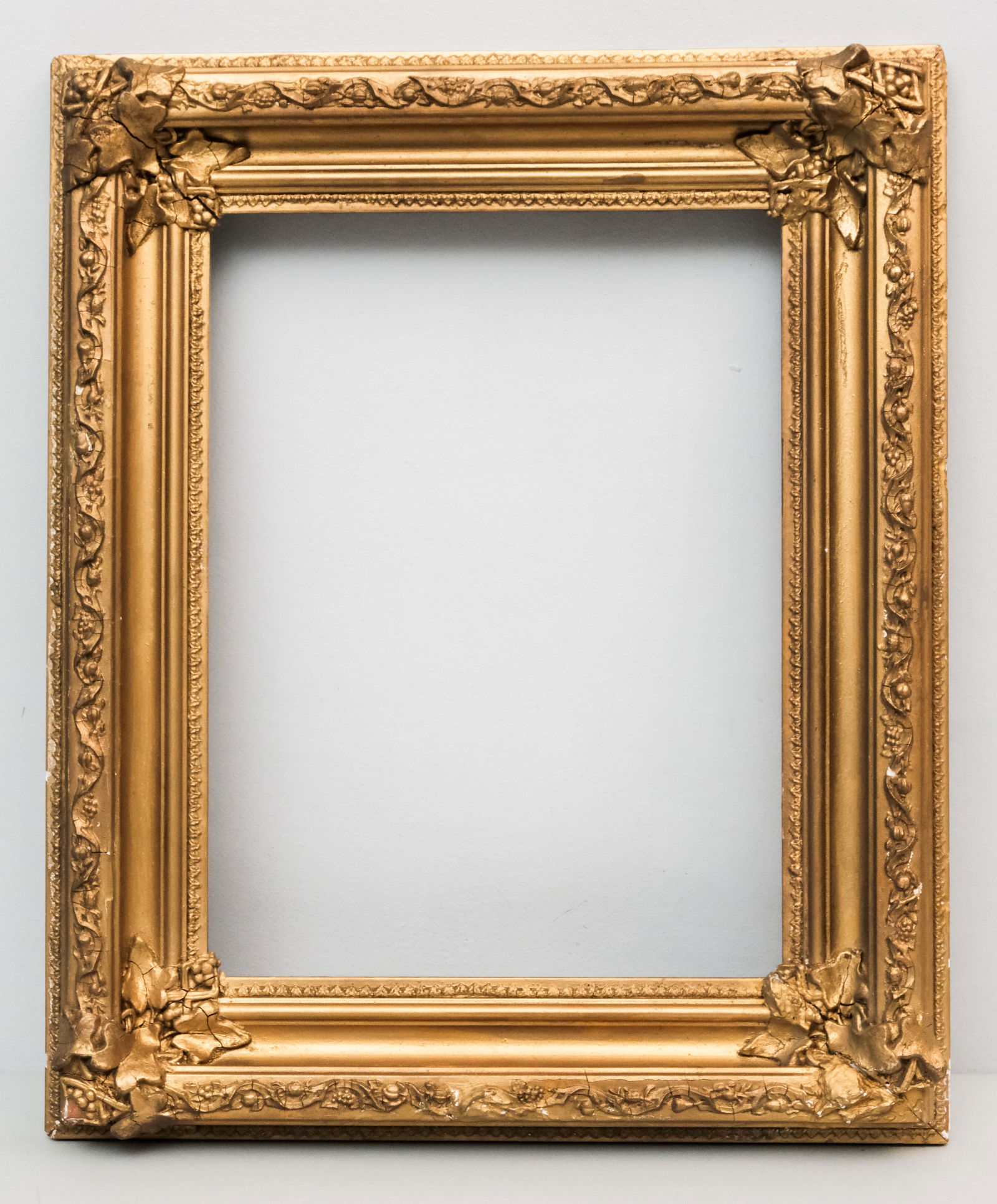 Hudson River School Frame 12" x 16" (1 of 4)