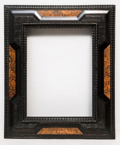 Dutch Ripple Molded Ebonized Frame 12" x 16"