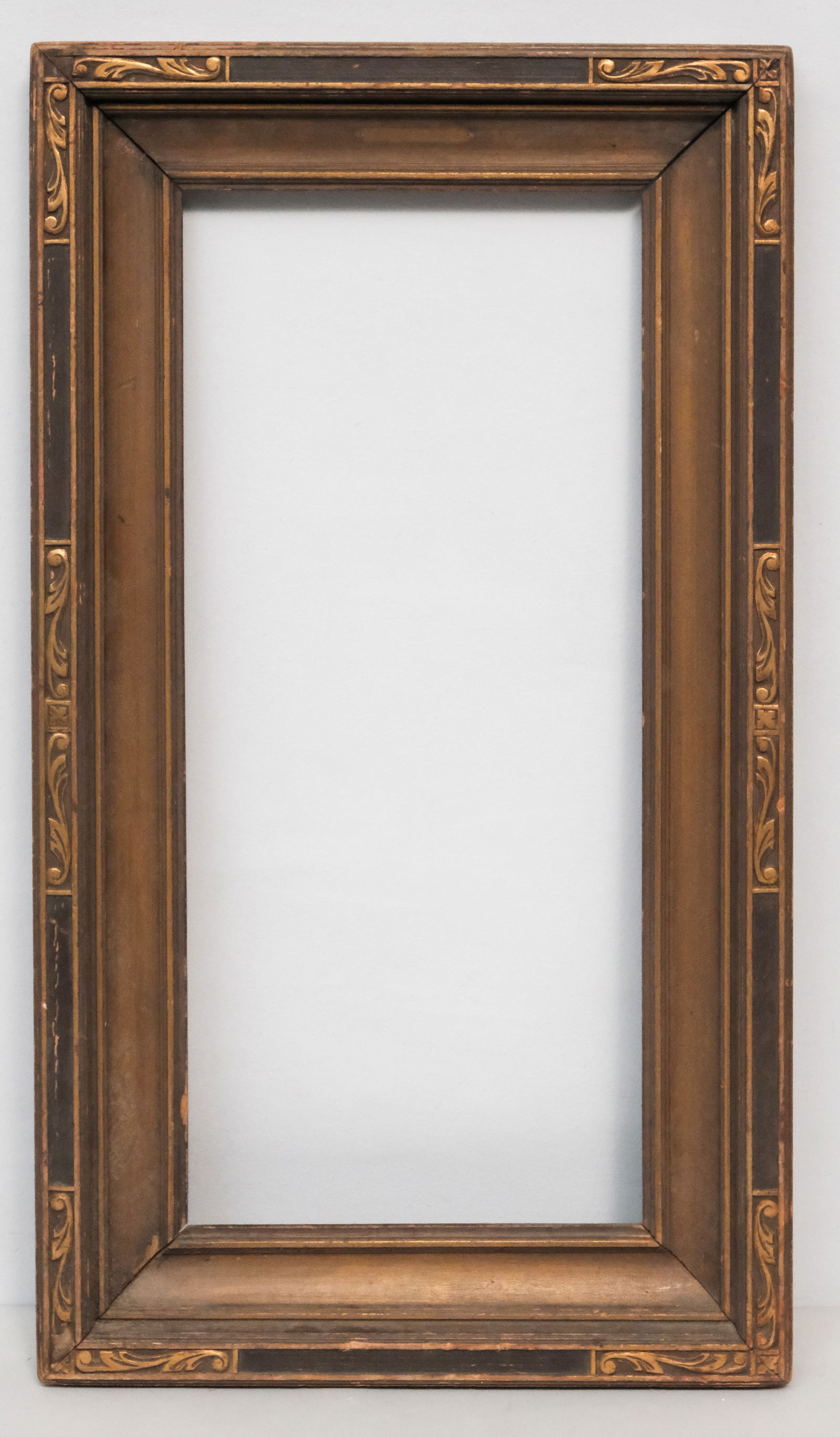 American Arts & Crafts Frame 9 3/4" x 21 3/4": American, ca. 1910. Overall 15 1/4" x 27 1/4", rabbet 9 3/4" x 21 3/4", 3" molding