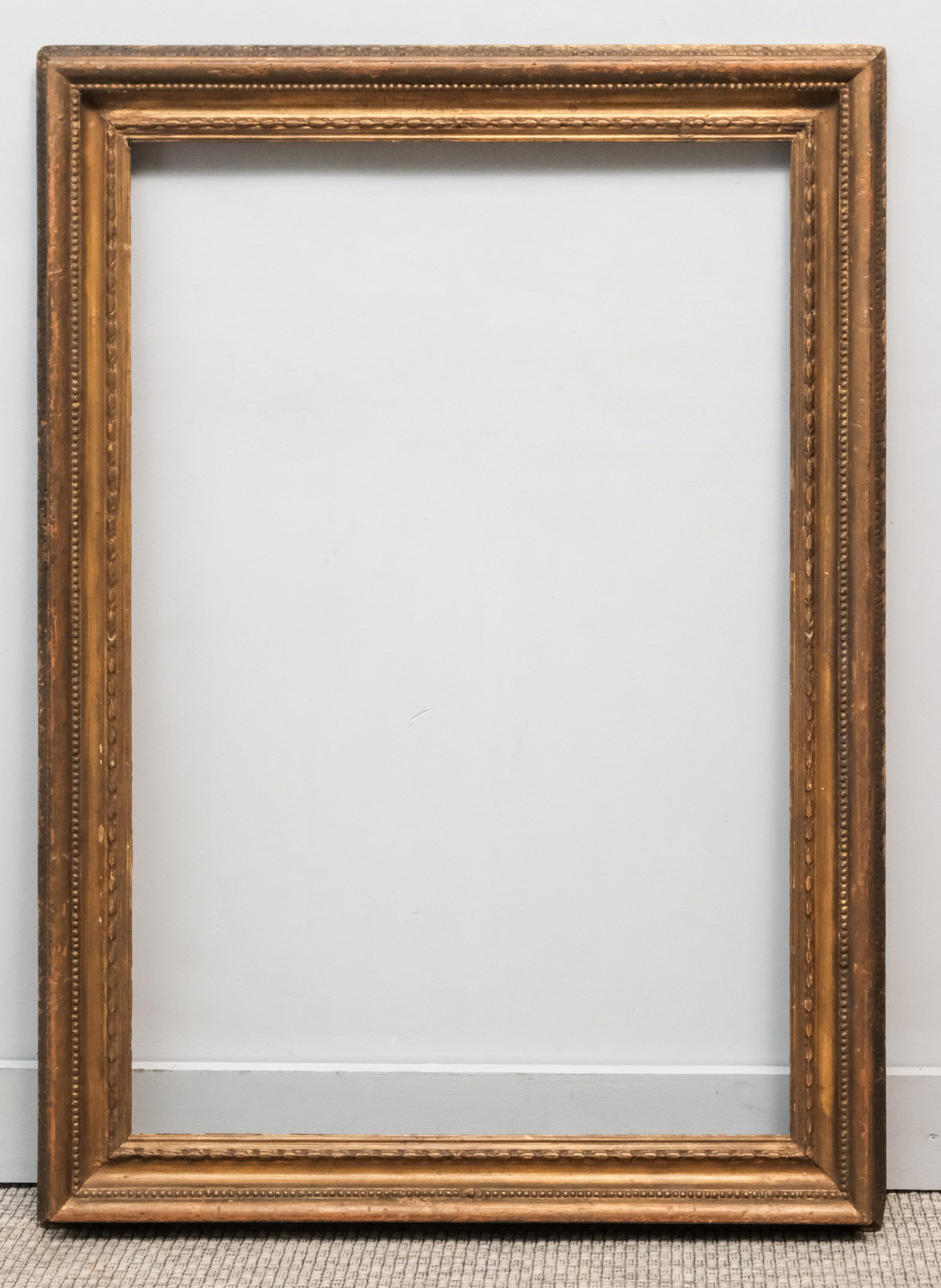 Salvator Rosa Giltwood Frame 24" x 36": English, late 18th century, in the Italian taste, in a great standard size. Overall 30 1/4" x 42", rabbet 24" x 36", 3 1/2" molding