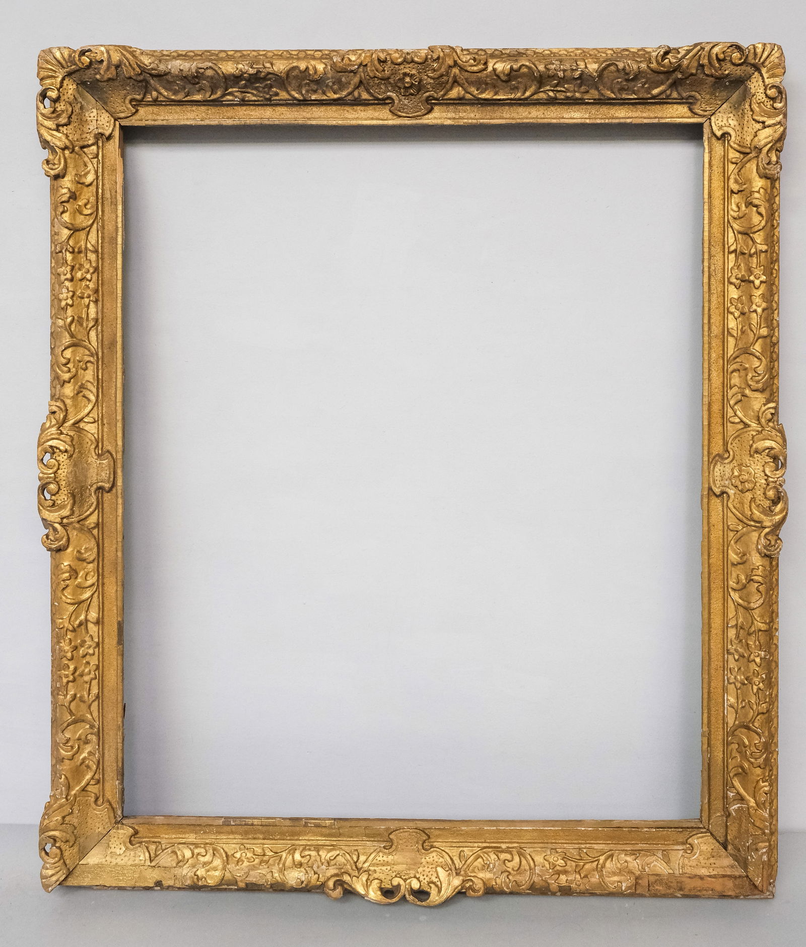 English Lely Giltwood Frame 25 1/2" x 30 1/2" (1 of 4)