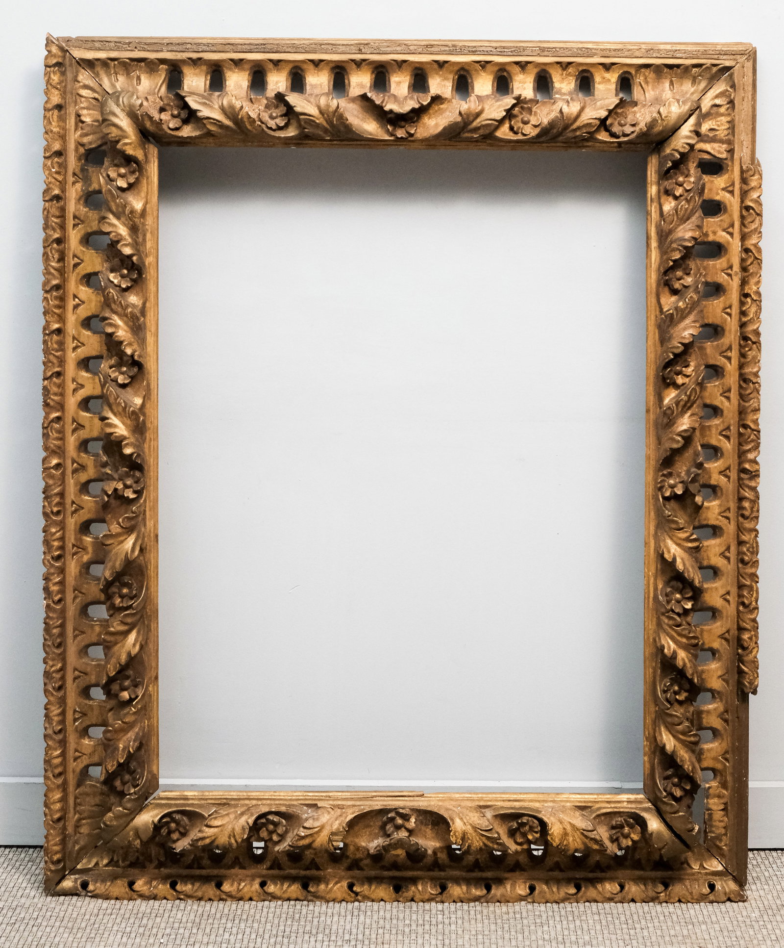 Florentine Giltwood Frame 30" x 40" (1 of 4)