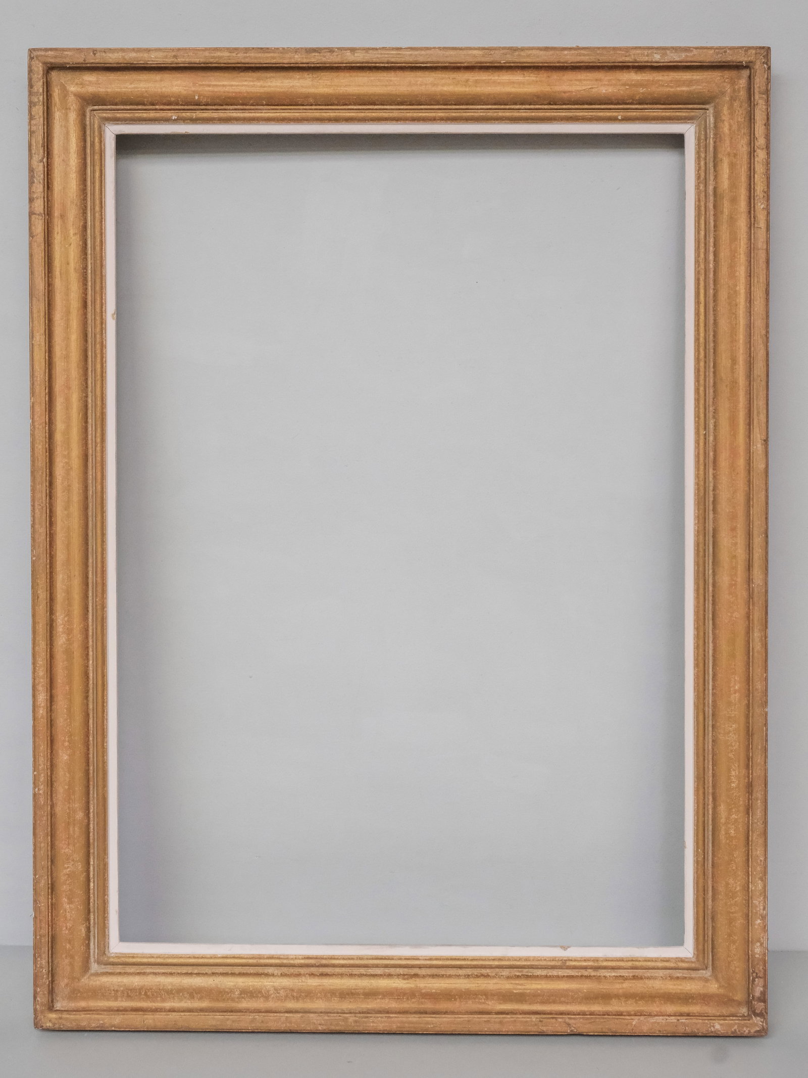 Heydenryk Modernist Frame 20 3/4" x 29 1/2" (1 of 4)