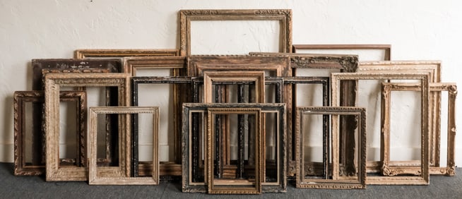 Group of 20 House of Heydenryk Frames
