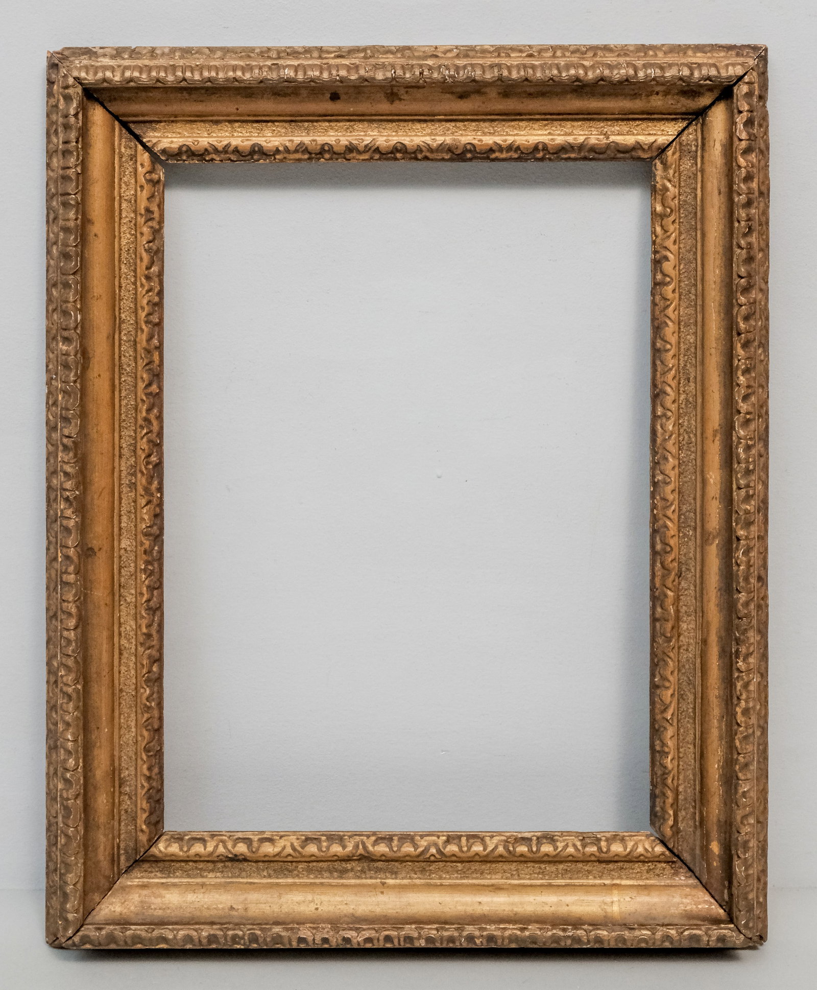 Early English Giltwood Frame 12 1/2" x 17" (1 of 4)