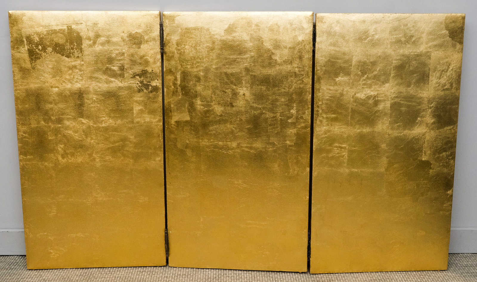 Two Three-Panel Gilded Screens - 3