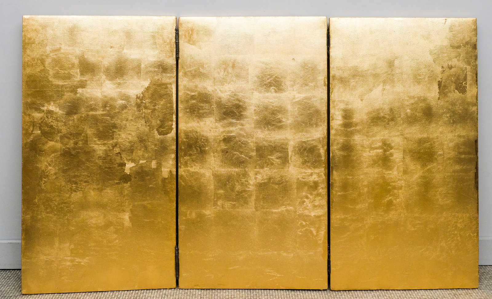 Two Three-Panel Gilded Screens - 6
