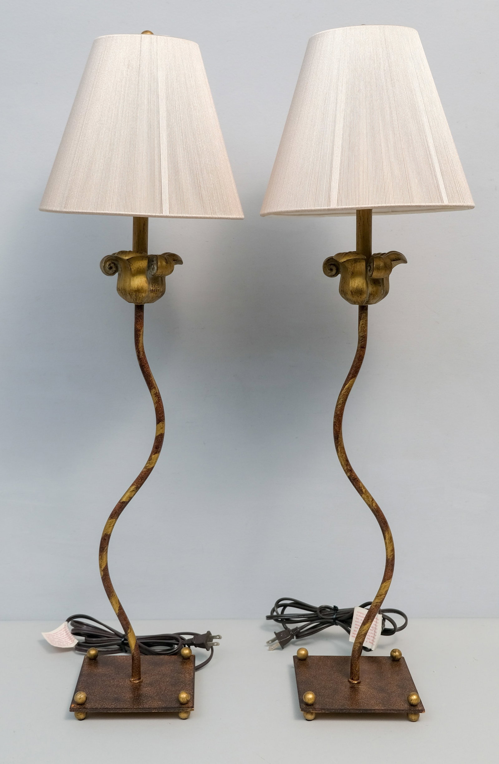 Pair of High Style Tulip Form Lamps (1 of 8)
