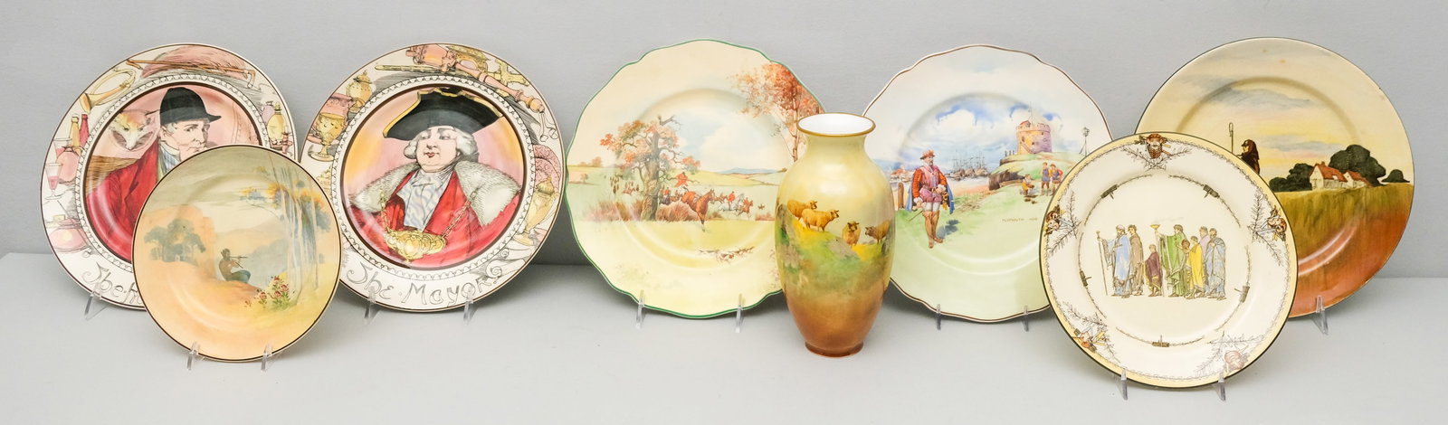 Group of Royal Doulton Series Plates (1 of 16)