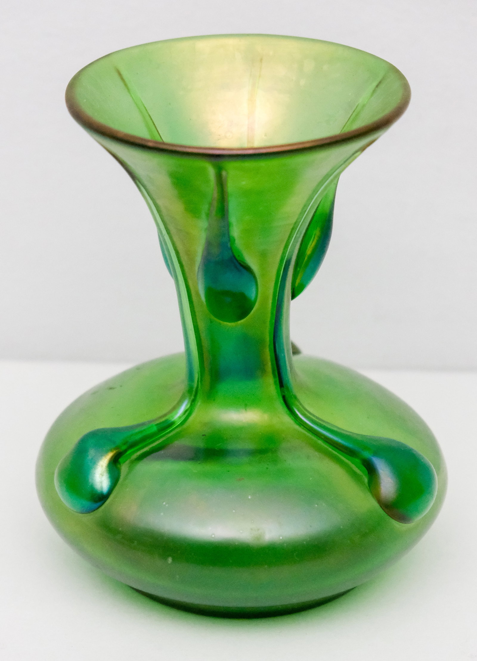 Loetz Crete Vesuvian Art Glass Vase: Iridescent green glass with applied "tadpoles". Polished pontil. 6 1/4" x 5" diameter.