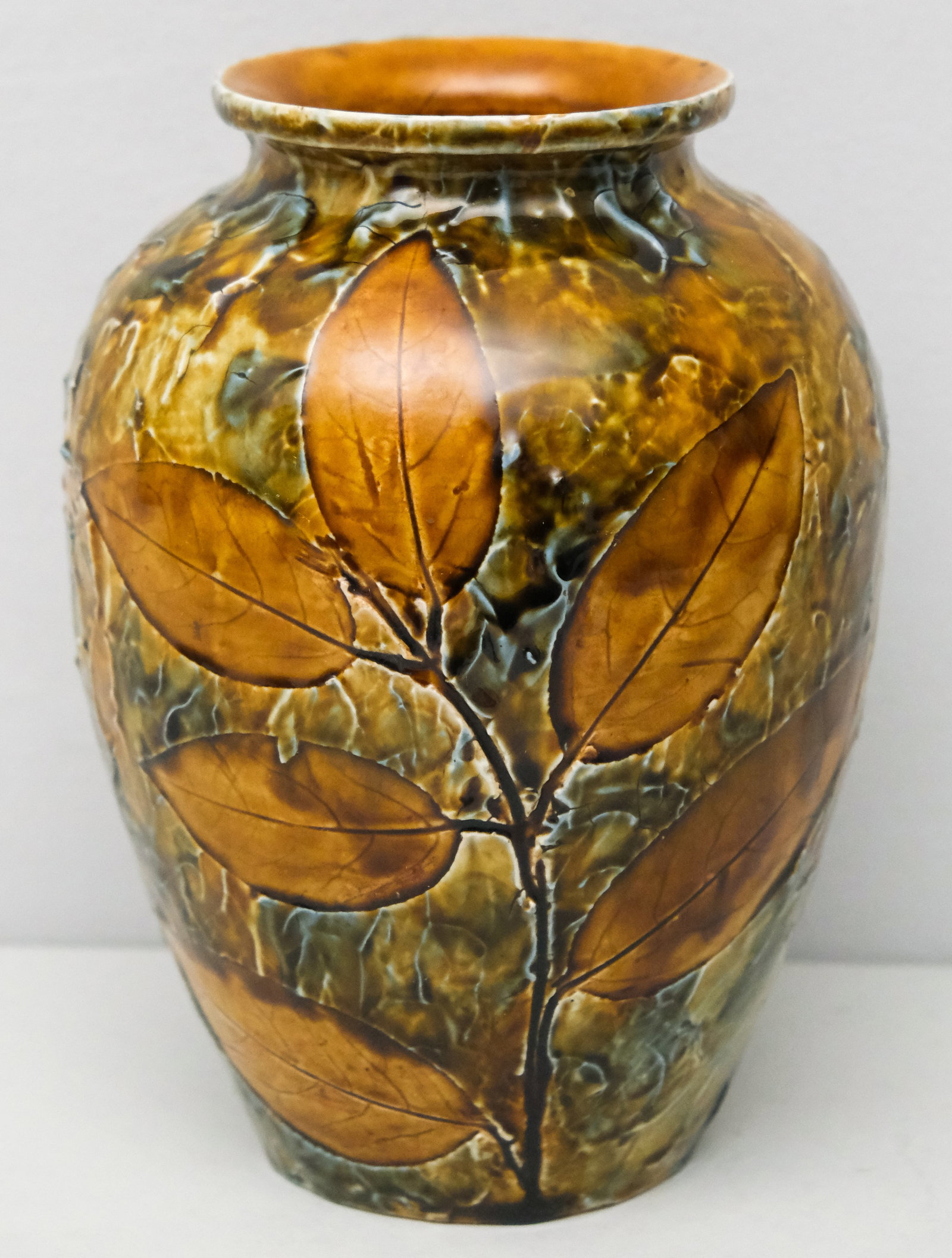 Doulton Lambeth Natural Foliage Pottery Vase (1 of 7)