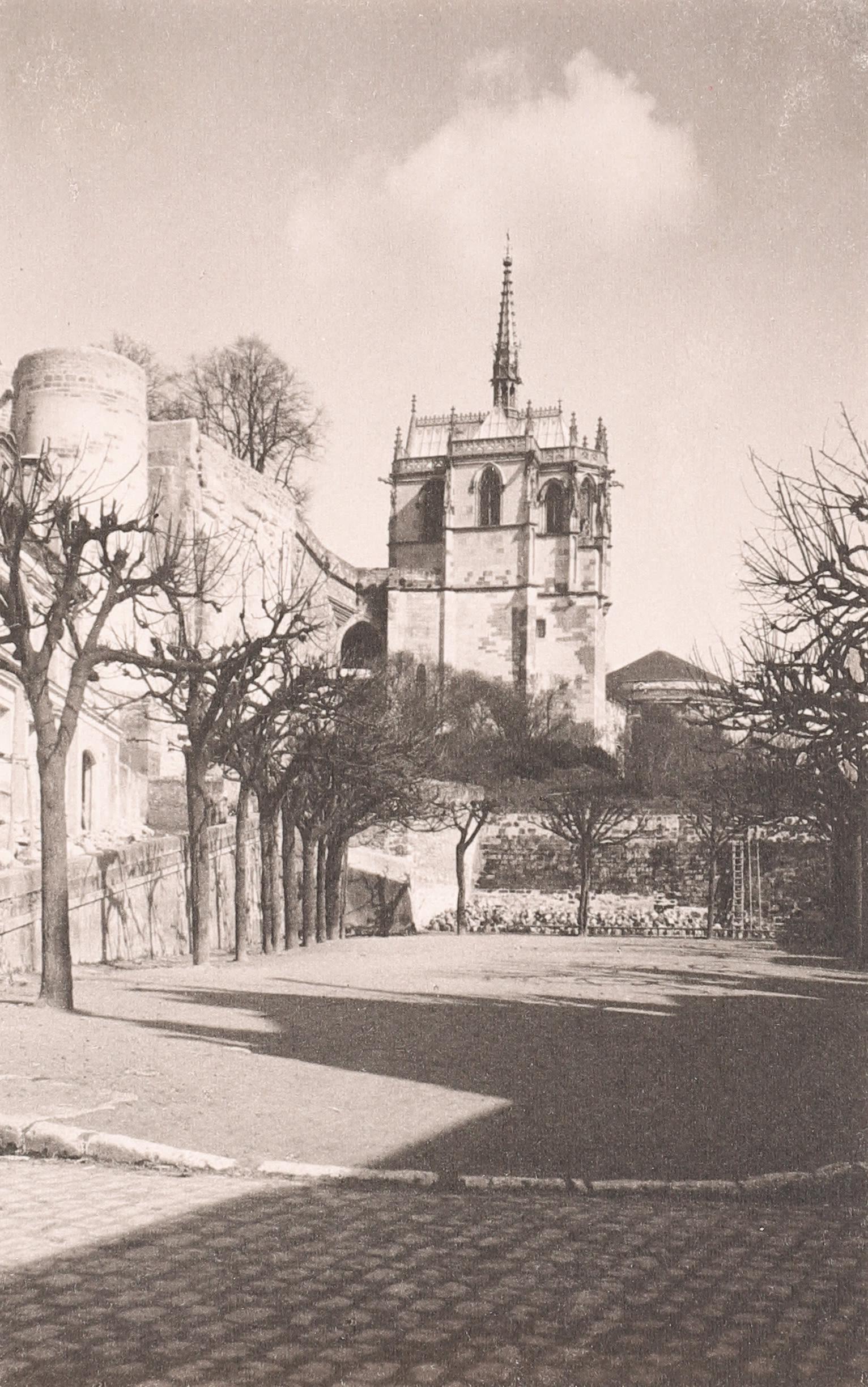 FREDERICK EVANS - Chateau Amboise, c. 1900 - 1907 (1 of 3)