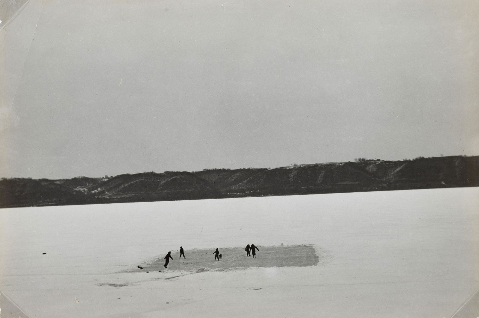JOHN VACHON - Skating on the Mississippi River near (1 of 5)
