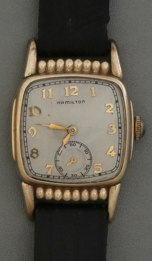 Vintage Art Deco Hamilton Watch: This lot is for a stunning art deco Hamilton watch. It measures 30mm x 40.5. The design of this example is wonderful!