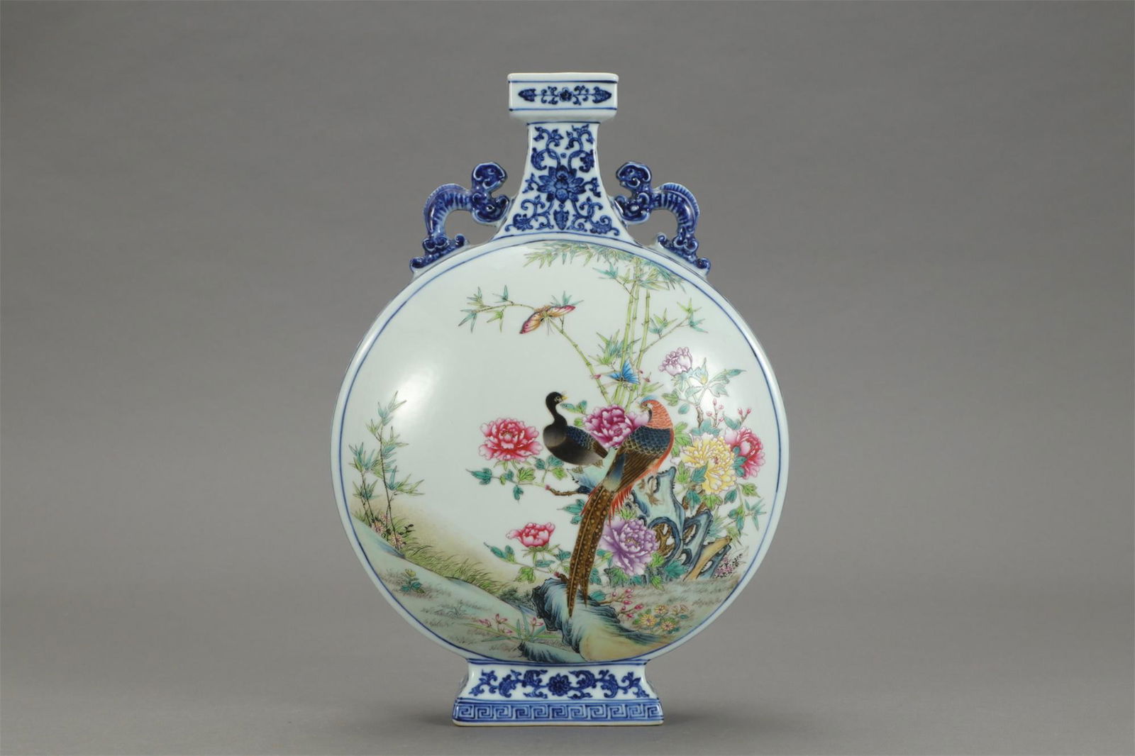 A Chinese Famille Rose Flower&Bird Pattern Porcelain: A Chinese Famille Rose Flower&Bird Pattern Porcelain oblate Vase