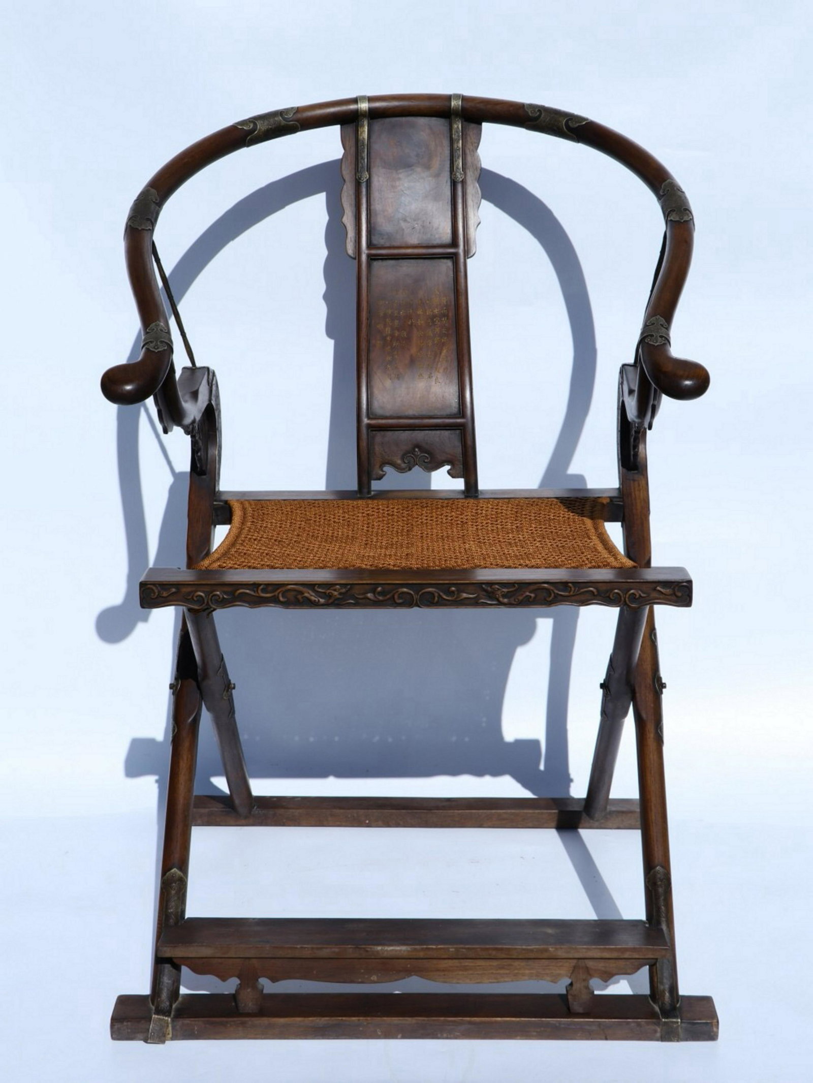 A MING DYNASTY HUANGHUALI WOOD ANCIENT ROUND-BACKED: A MING DYNASTY HUANGHUALI WOOD ANCIENT ROUND-BACKED ARMCHAIR L102cm W67cm H61cm