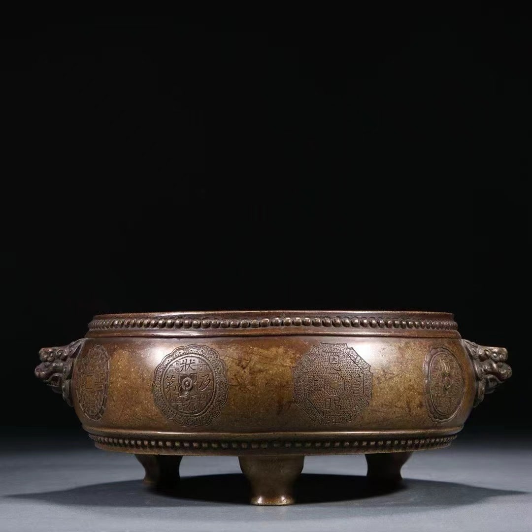 MING DYNASTY DRUM FURNACE: Name MING DYNASTY DRUM FURNACE Dimensions H:9.2CM D:18.8CM Condition Additional photographs and Condition reports are provided by request as a courtesy to our clients, as such any cond