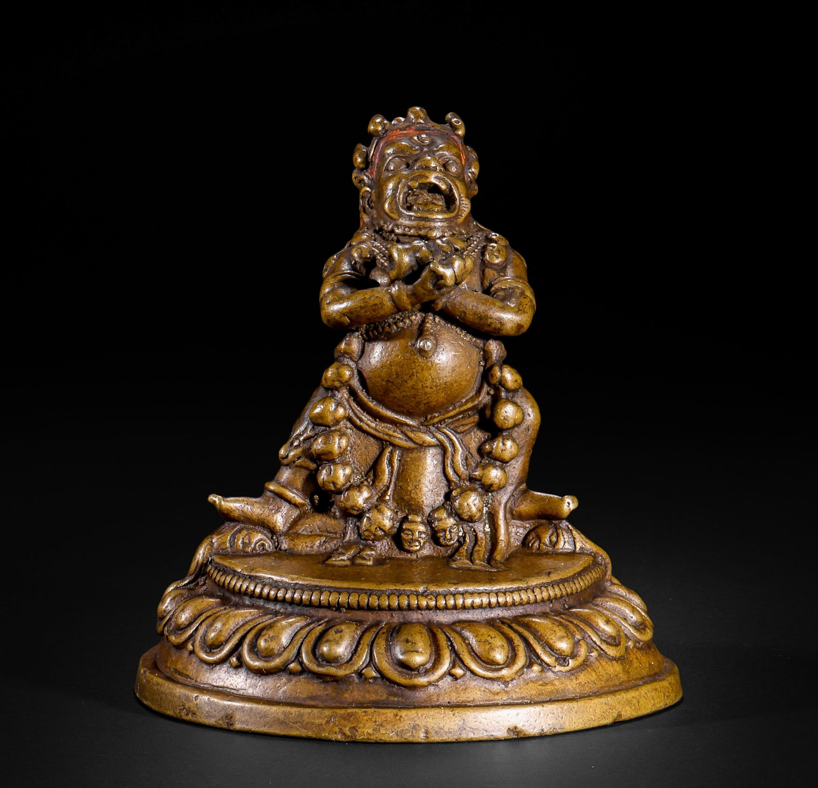 13th-century alloy copper Vajra Hand Buddha statue: Name 13th-century alloy copper Vajra Hand Buddha statue Dimensions H:11cmW:8.5cmWeight500g Condition Additional photographs and condition reports are available upon request as a cour