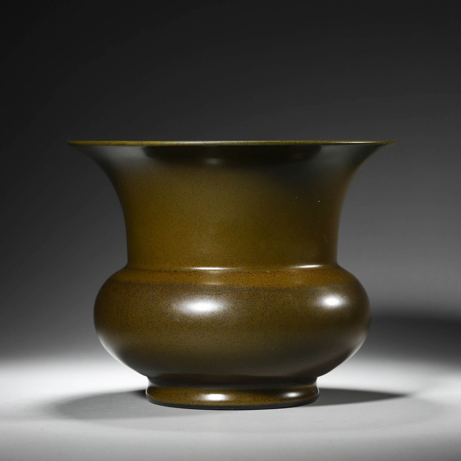 Tea-Dust Glaze Zhadou Vessel: Name Tea-Dust Glaze Zhadou Vessel Dimensions Diam.20cm Height:16cm Condition Additional photographs and condition reports are available upon request as a courtesy to our clients. Any