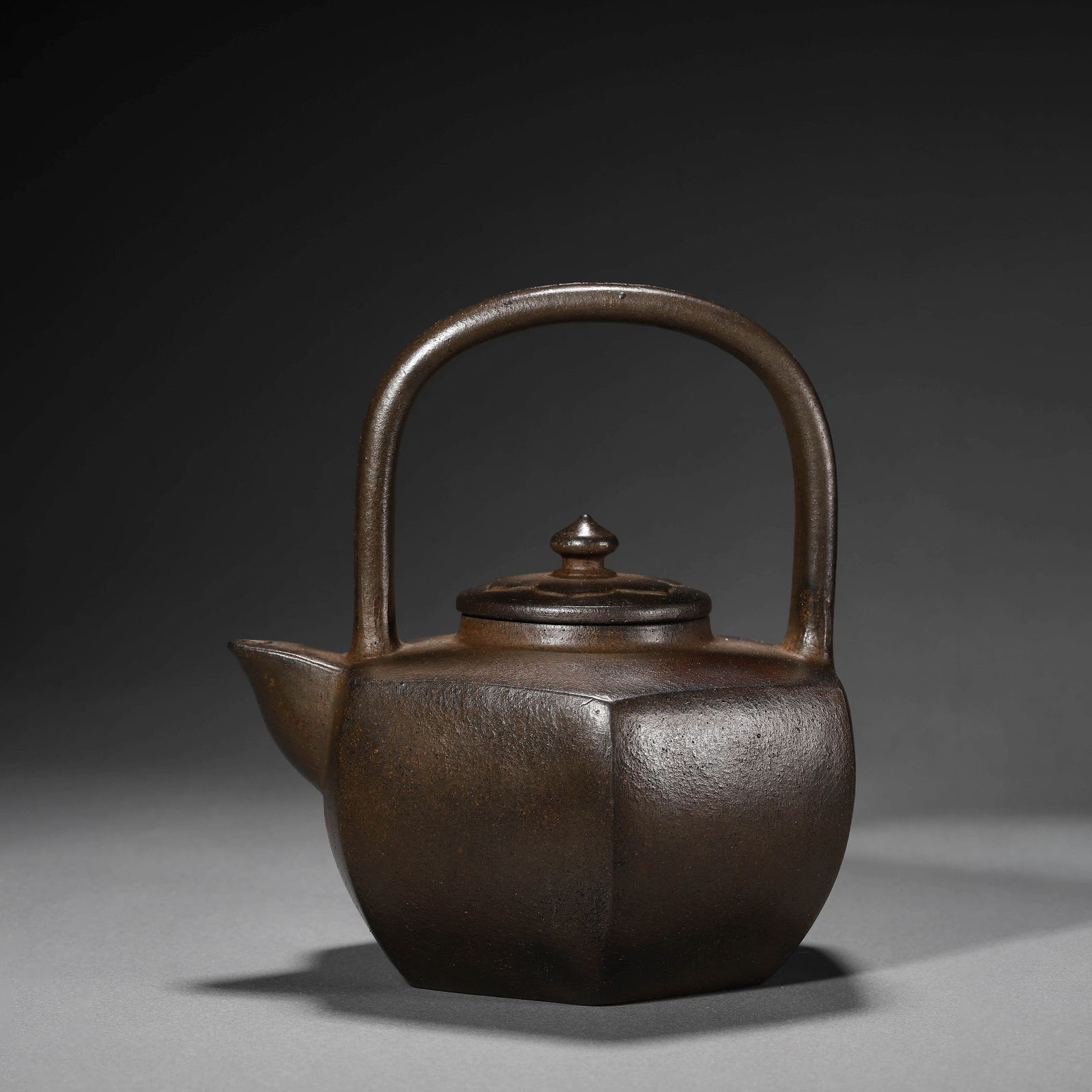 Chen Xinqin Mark Zisha Loop-Handle Pot: Name Chen Xinqin Mark Zisha Loop-Handle Pot Dimensions Length:14cm, Width:13cm, Height:16cm, ? Condition Additional photographs and condition reports are available upon request as