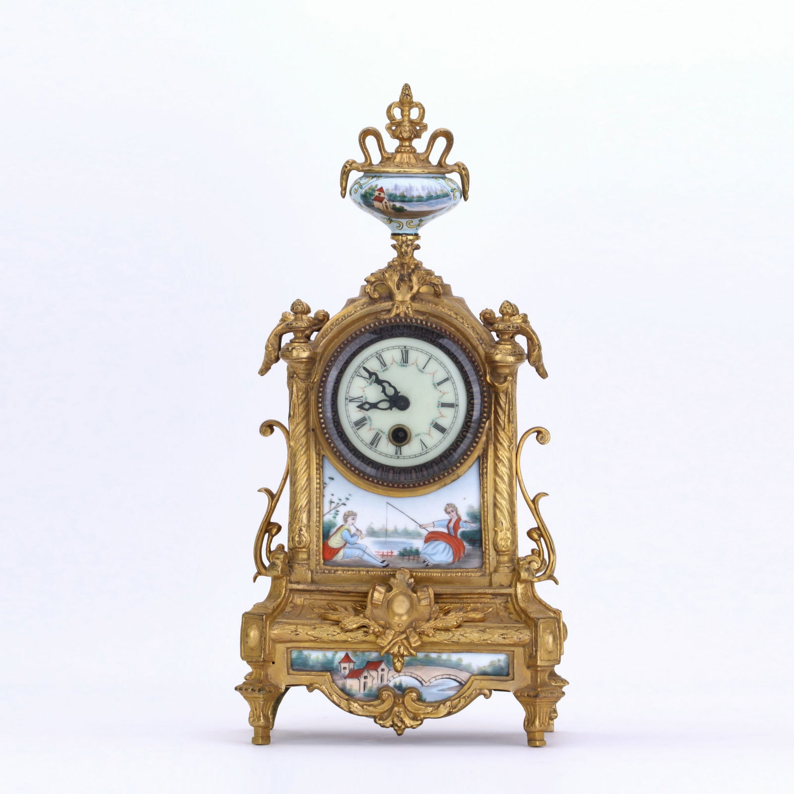 Western?Gilt?Bronze?Mantel?Clock (1 of 14)