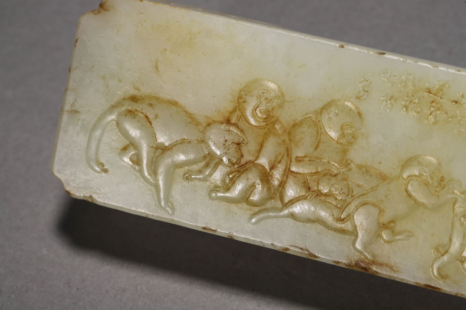 A Jade Monkey Pattern Ink Bed - 5