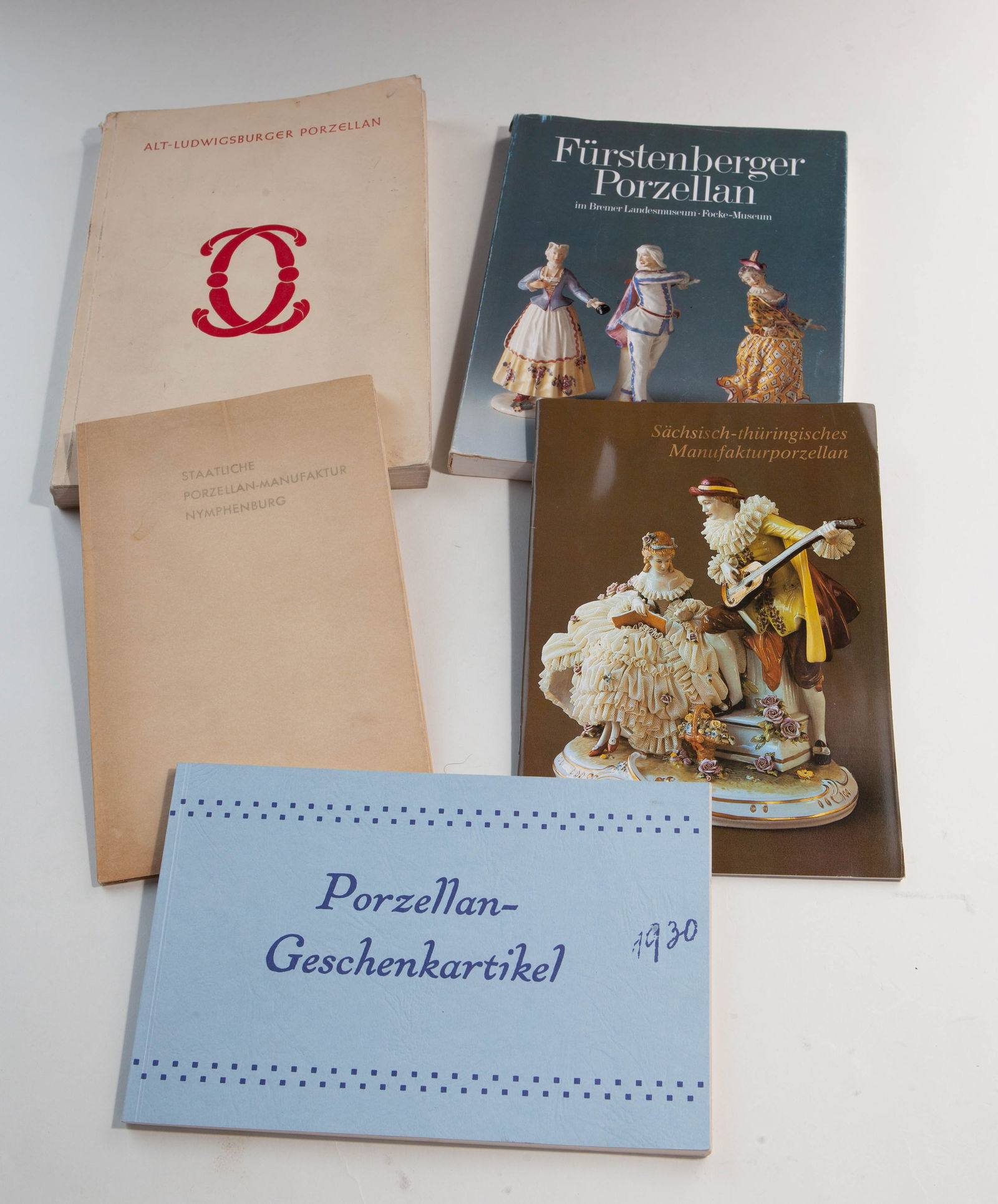 Five books/catalogs on famous German porcelain - 3