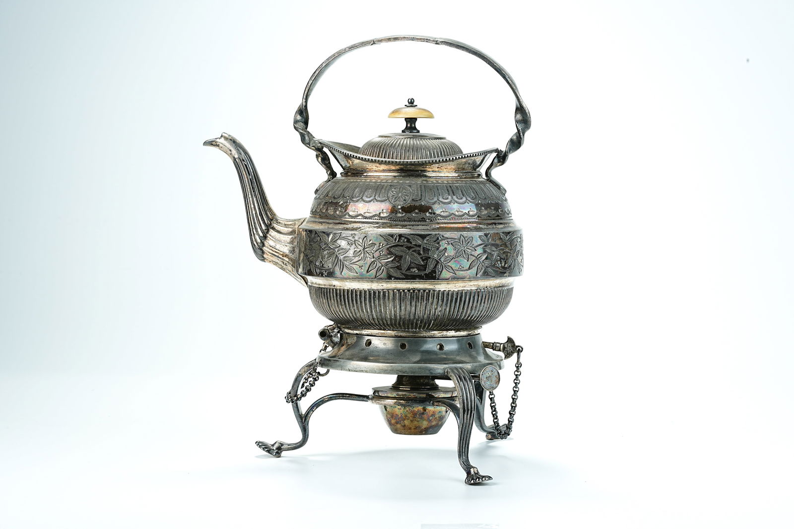 Silver-plated coffee/tea pot with kerosene heating stand (1 of 6)