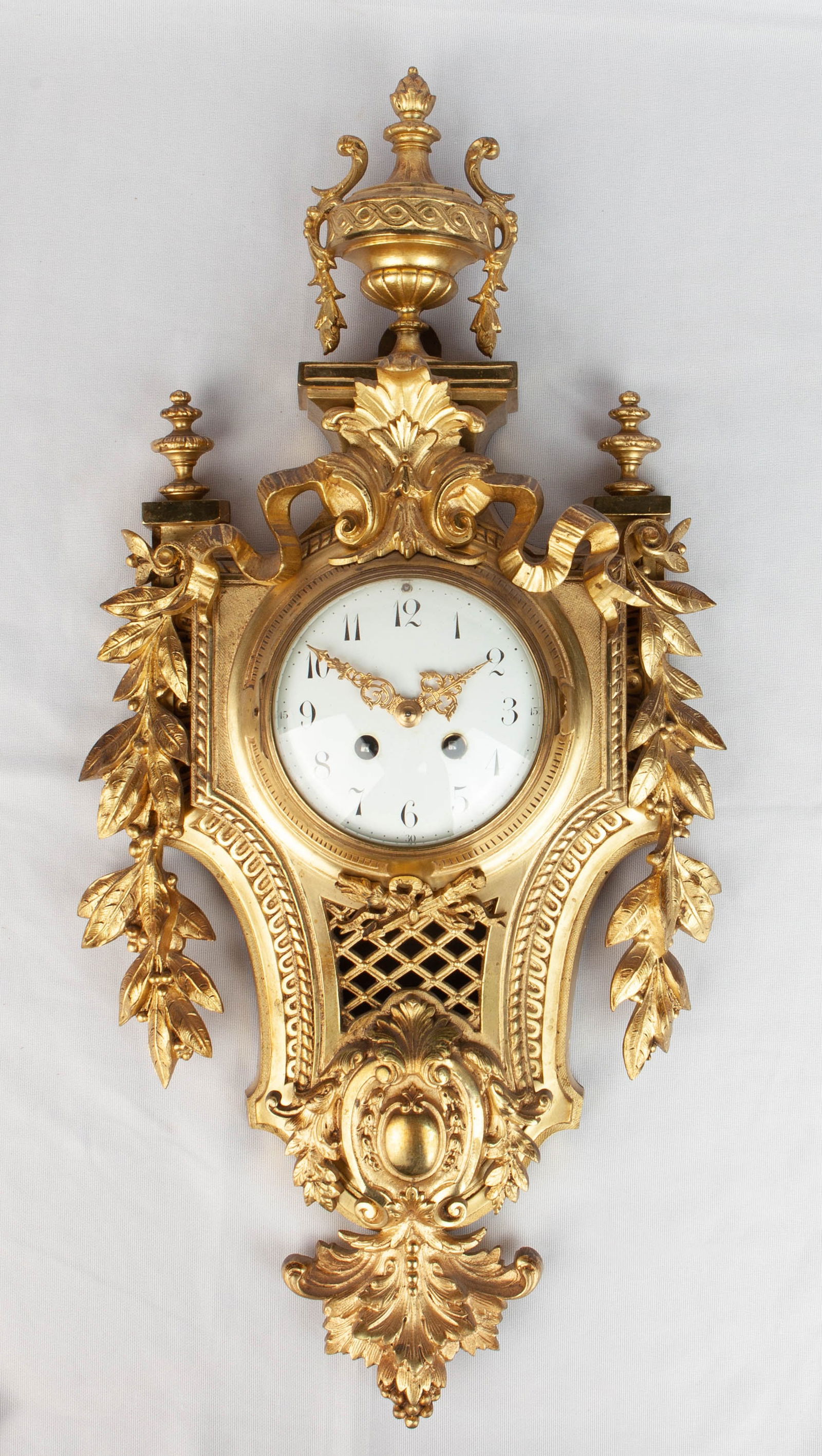 Mid-19th Century Gilt-bronze wall clock in Louis XVI style, Napoleon III period, with laurel leaf (1 of 13)