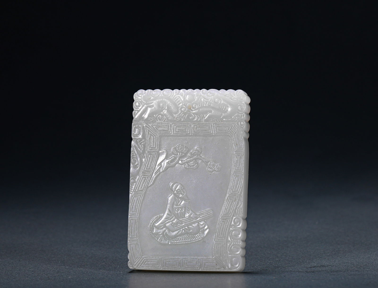 Hetian jade pendants of the Qing Dynasty (1 of 6)