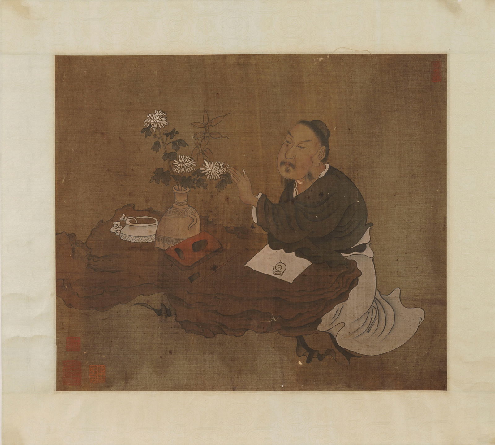 Anonymous person's Flower Viewing Scroll Silk Scroll core (1 of 5)