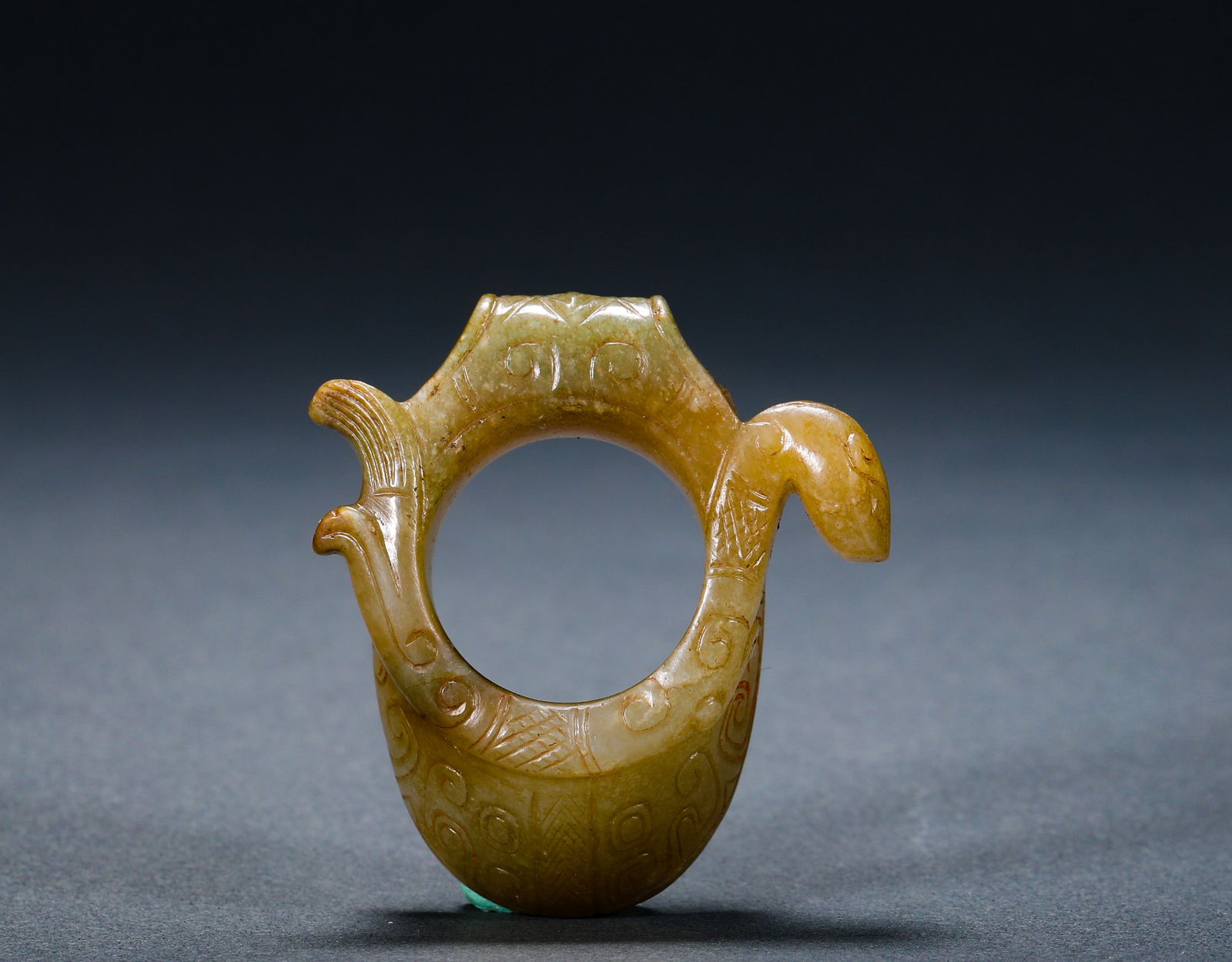 Shang Dynasty Hetian jade finger rings (1 of 5)