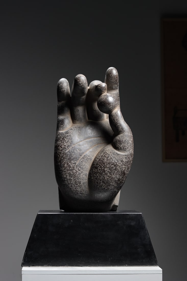 Tang Dynasty black bluestone ? Big Buddha's Hand (1 of 9)