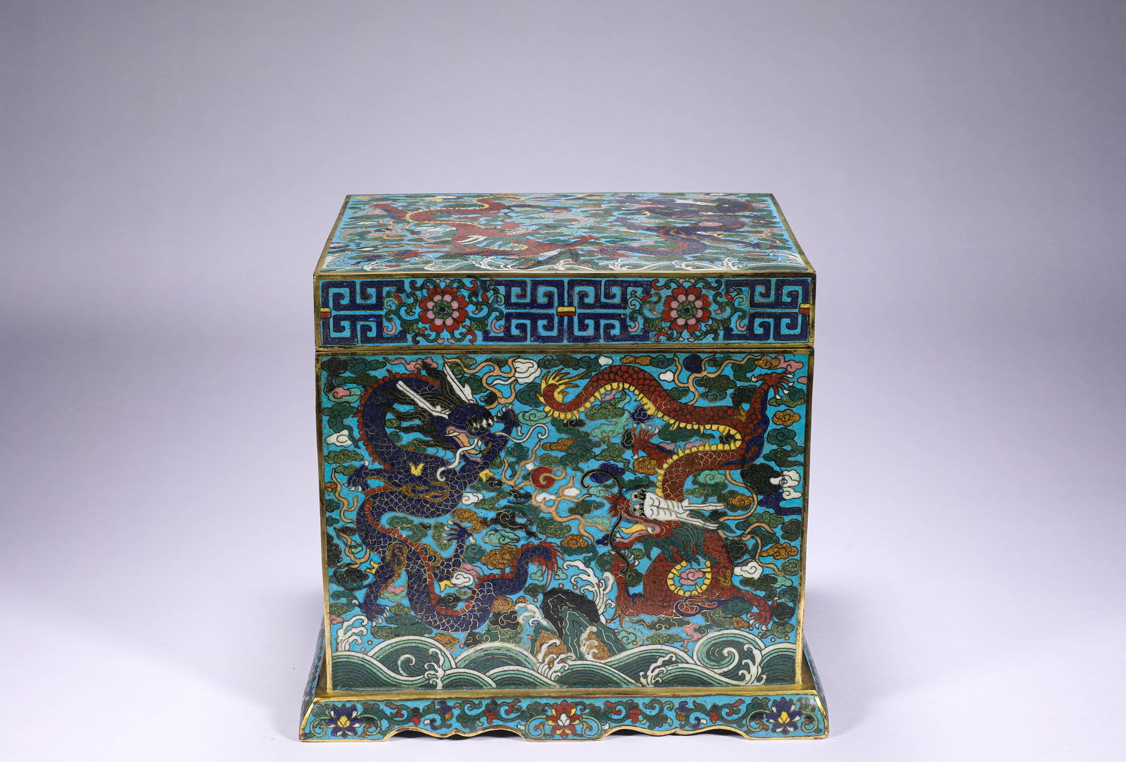 Qing Dynasty Qianlong copper cloisonne Enamel Official Seal box (1 of 8)