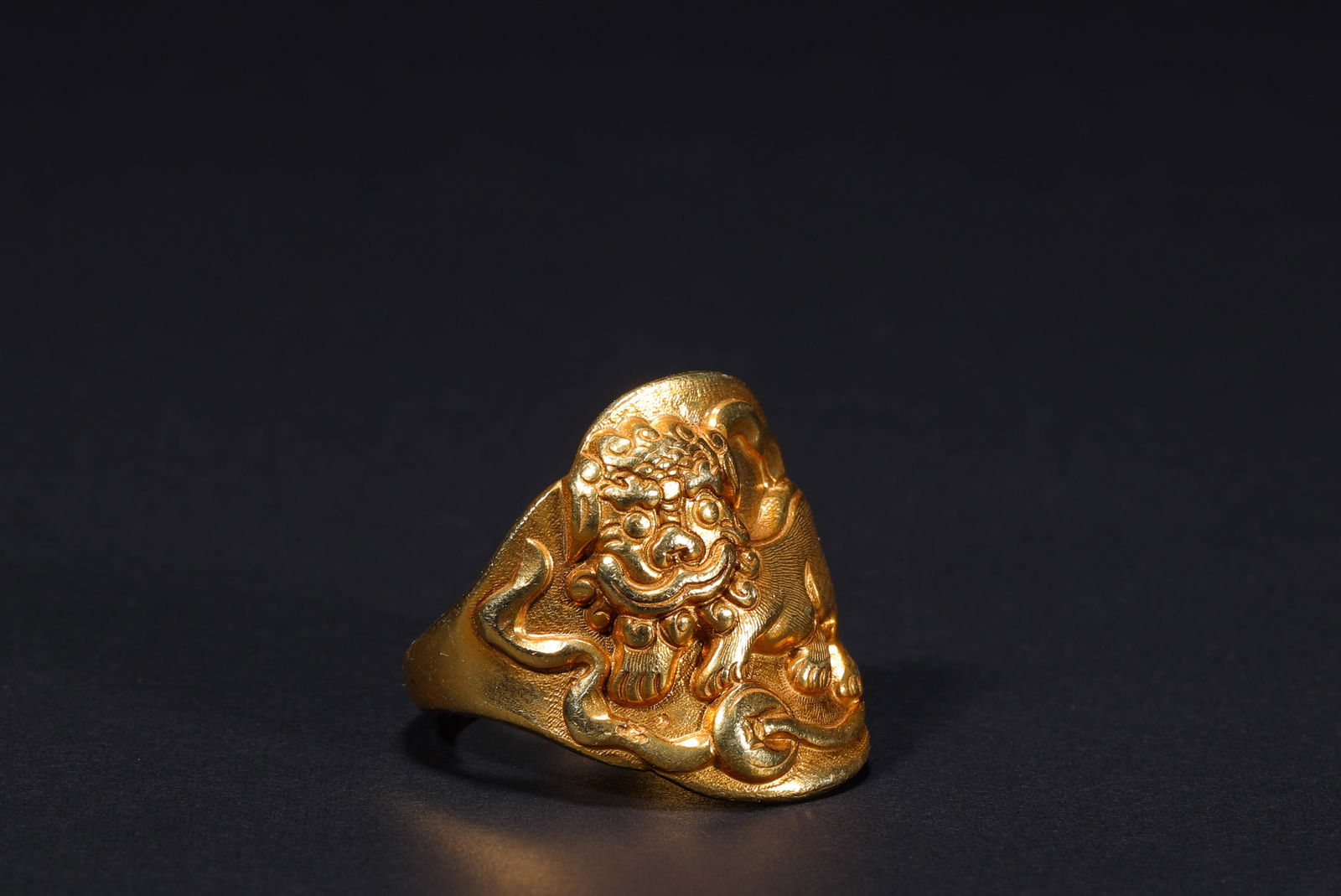 Yuan Dynasty gilded silver ring (1 of 4)