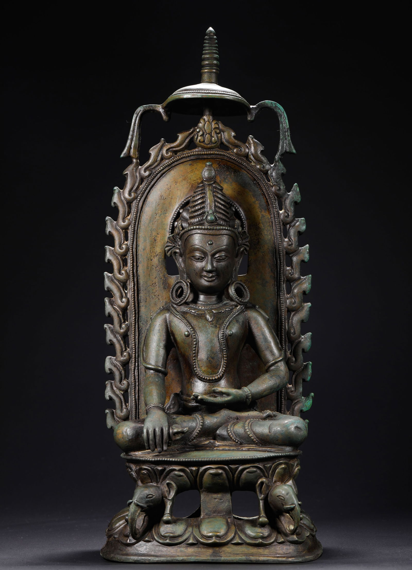 12th-century alloy copper Vajrasattva statue (1 of 9)