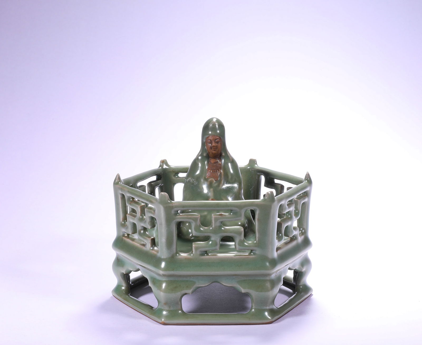 Song Dynasty Longquan Kiln Guanyin statue (1 of 6)