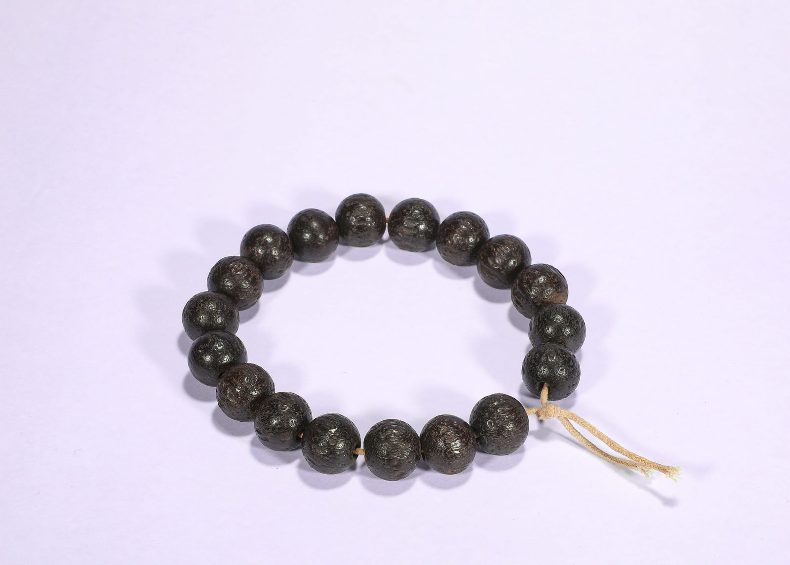 YUAN DYNASTY AGARWOOD 18-SON BUDDHA PRAYER BEADS (1 of 4)