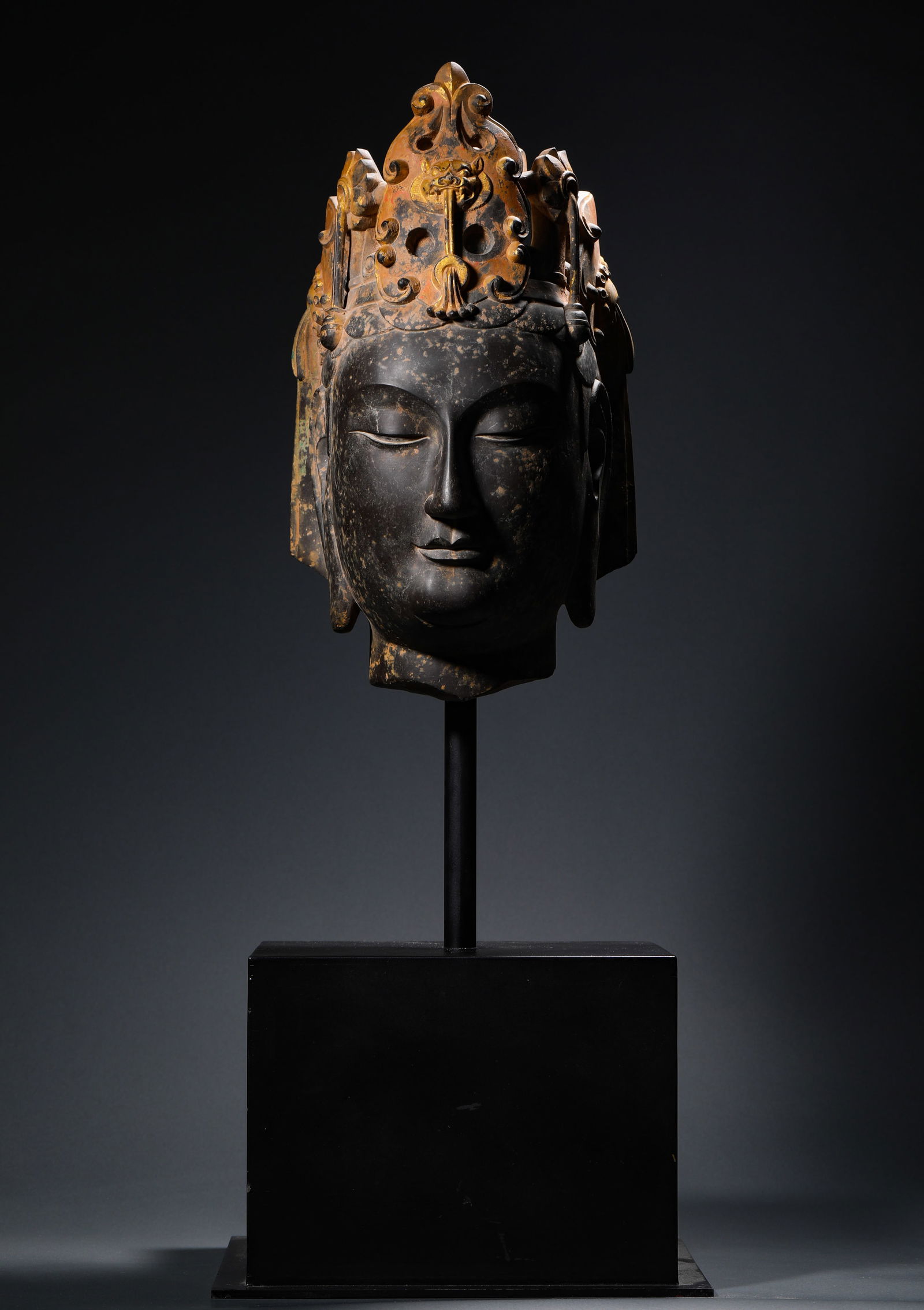 STONE BUDDHA HEADS FROM THE 7TH CENTURY (1 of 8)